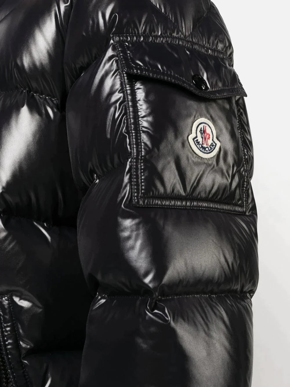 MONCLER Chaqueta de plumas