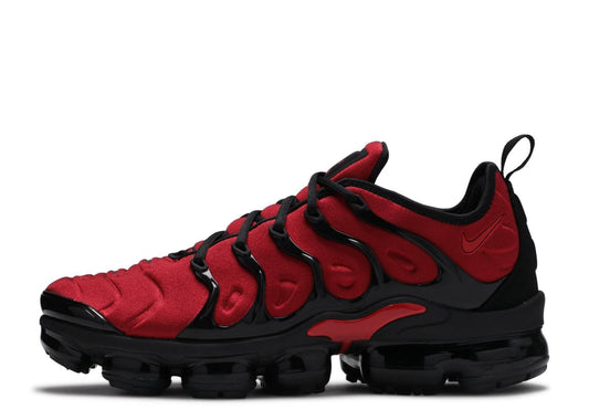 NIKE AIR VAPORMAX PLUS "UNIVERSITY RED"