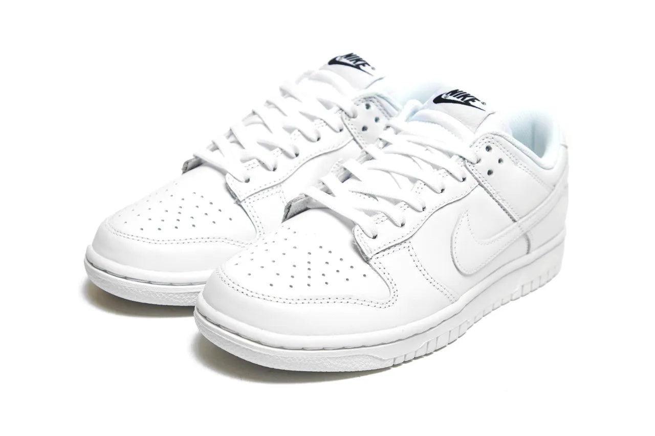 Nike Dunk Low Triple White