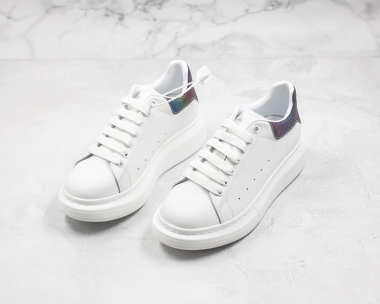 ALEXANDER MCQUEEN OVERSIZED SNEAKER