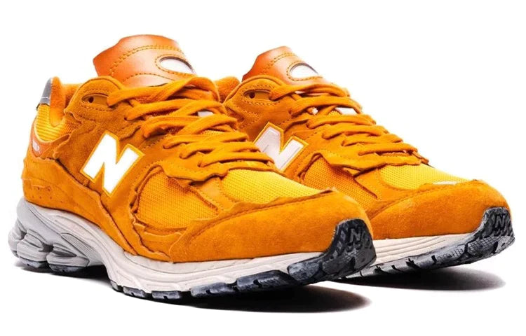 New Balance  2002R Protection Pack Vintage Orange