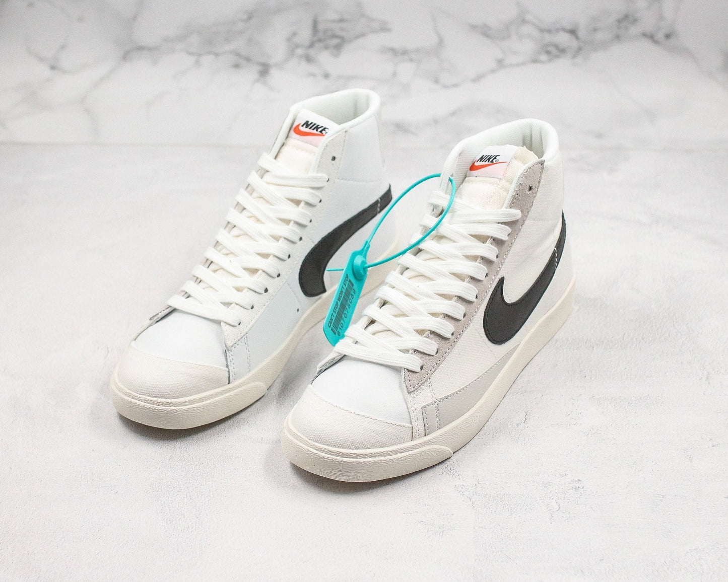 NIKE BLAZER MID - 4