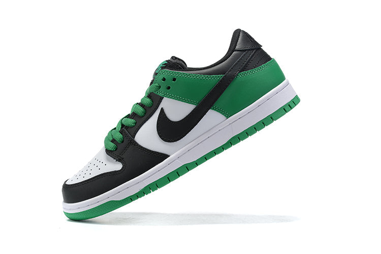 Nike SB Dunk Low “Classic Green”