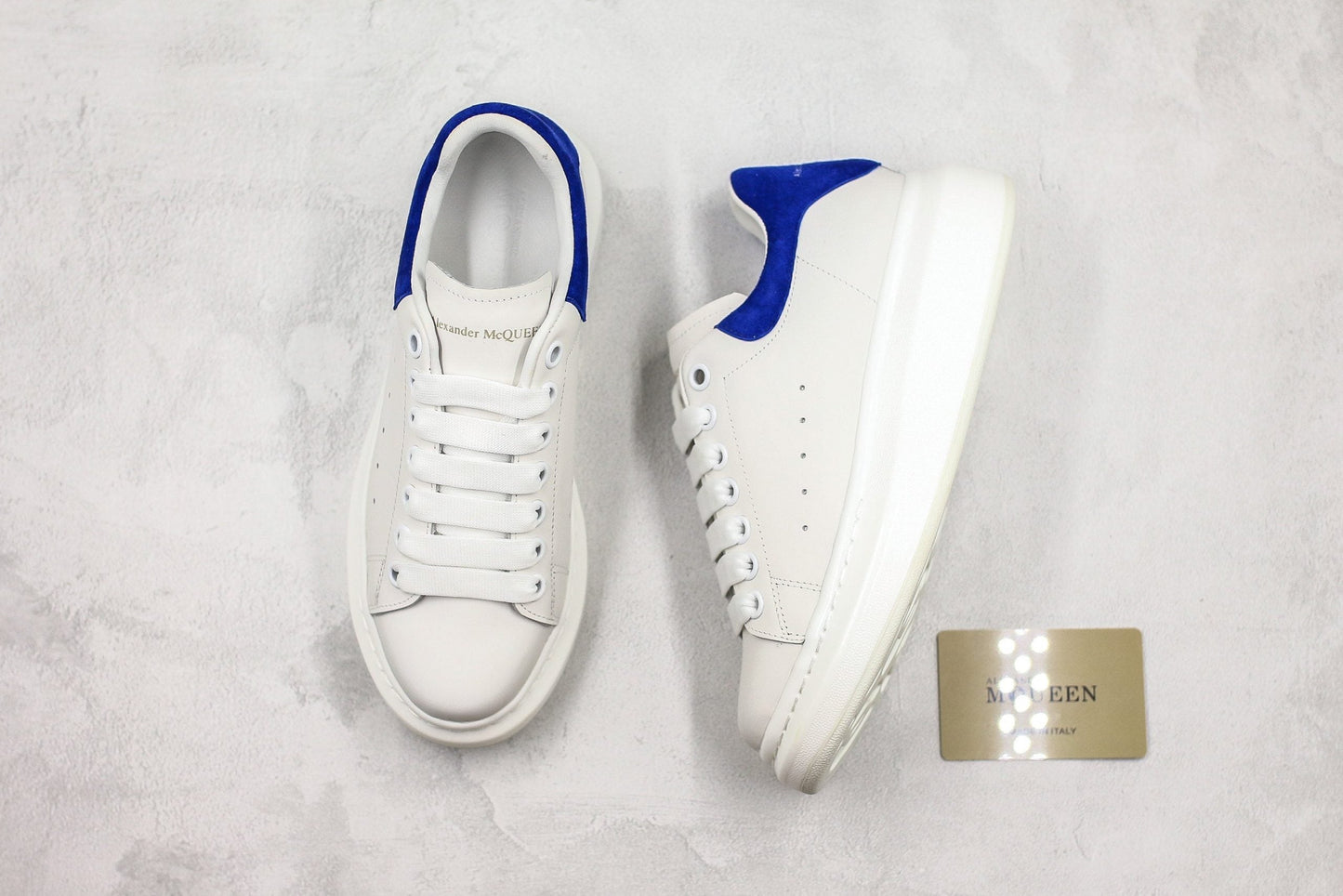 ALEXANDER MCQUEEN OVERSIZED SNEAKER