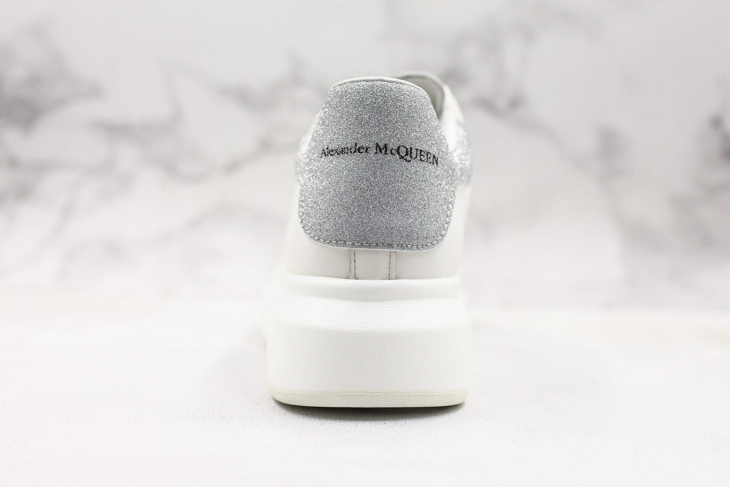 ALEXANDER MCQUEEN OVERSIZED SNEAKER