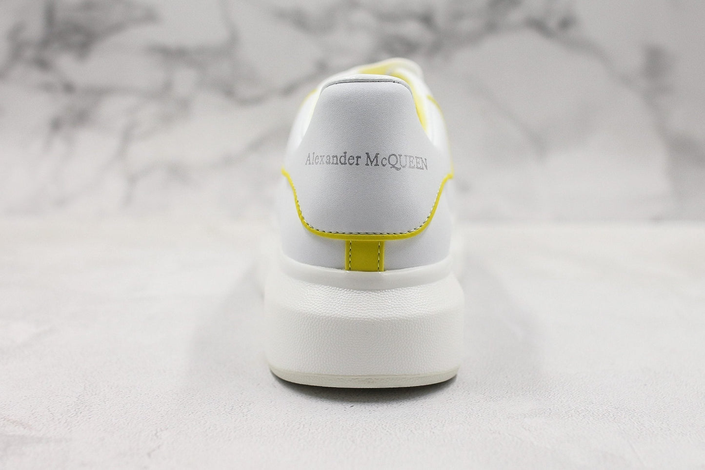 ALEXANDER MCQUEEN OVERSIZED SNEAKER