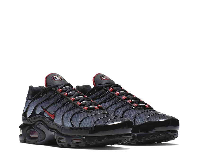 Nike Air Max Plus Black Gradient Red