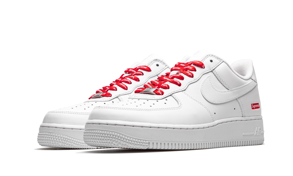 NIKE AIR FORCE 1 x SUPREME