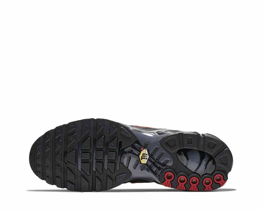 Nike Air Max Plus Black Gradient Red